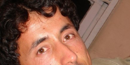 دفاع از عدالت انسانی، دفاع از هویت برساخته و جعلی نیست!