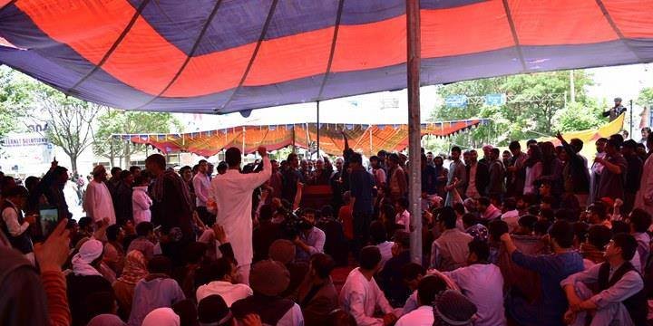 لنډه کیسه: واده