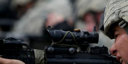 اشغال عراق و افغانستان را پایان دهید ! 