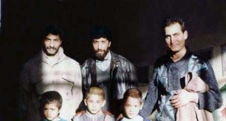 moallemhaye dabestan Mr makari, Shojaa & Najafi